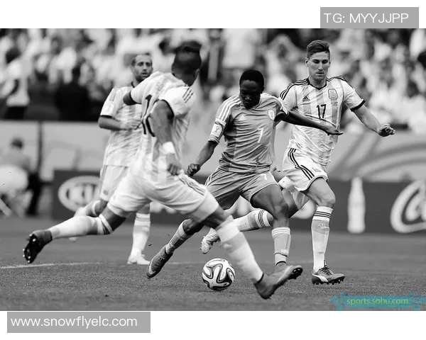 骗吻足球背后的真相与情感纠葛探讨